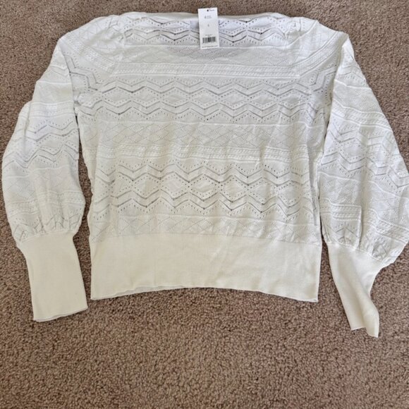 White Banana Republic Sweater - Picture 3 of 4